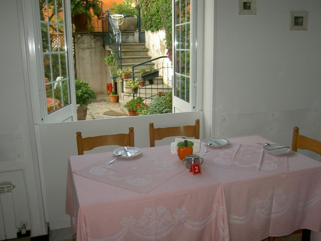 Albergo Kristina Bordighera Εξωτερικό φωτογραφία